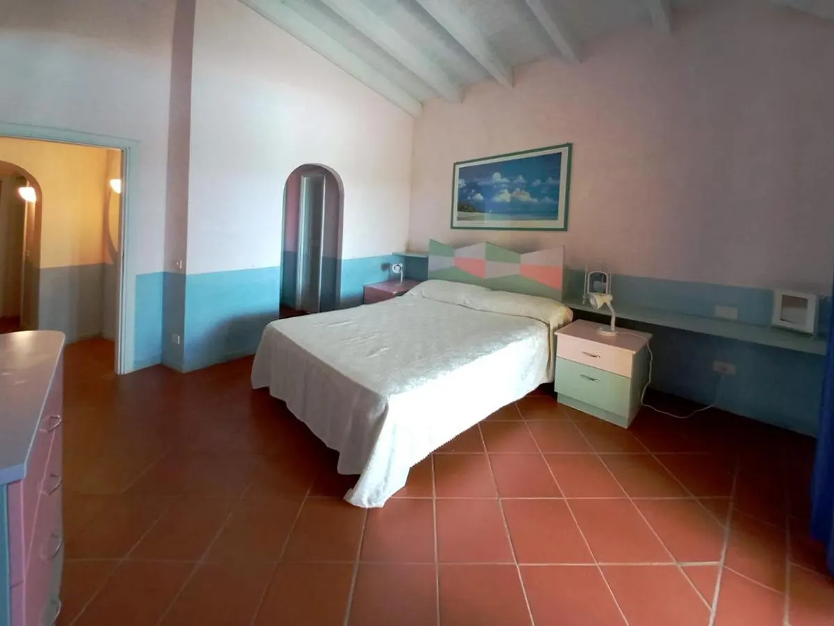 Villa La Rocca ستينتينو 0*,